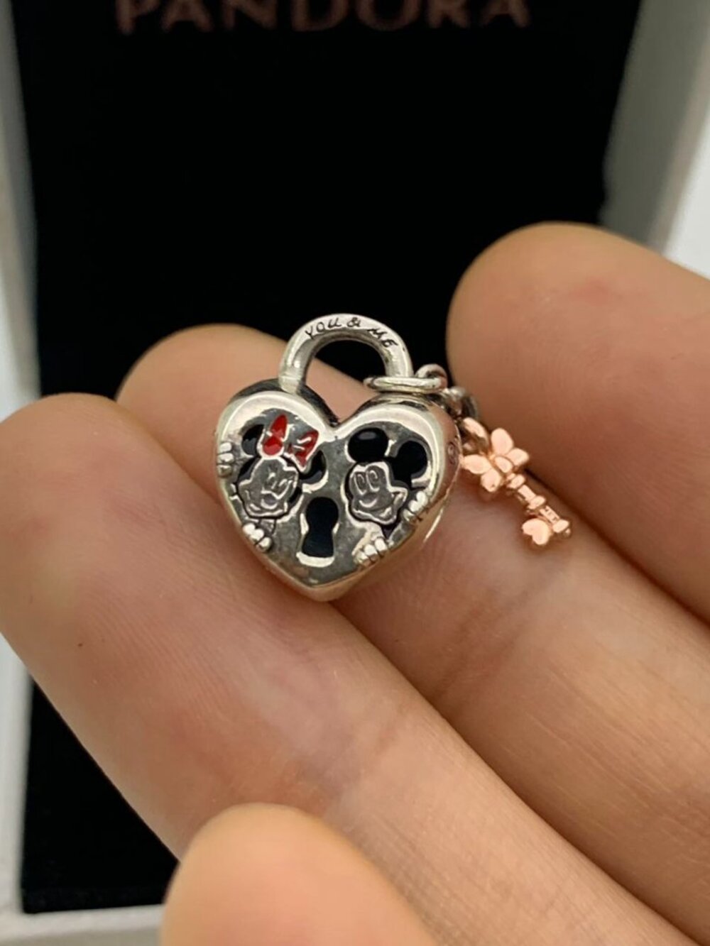 ✨✨Pandora Disney Mickey & Minnie Heart Key Charm